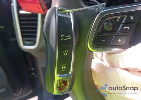 2019 Porsche Cayenne S из США, поврежденный, VIN WP1AB2AY0KDA65228